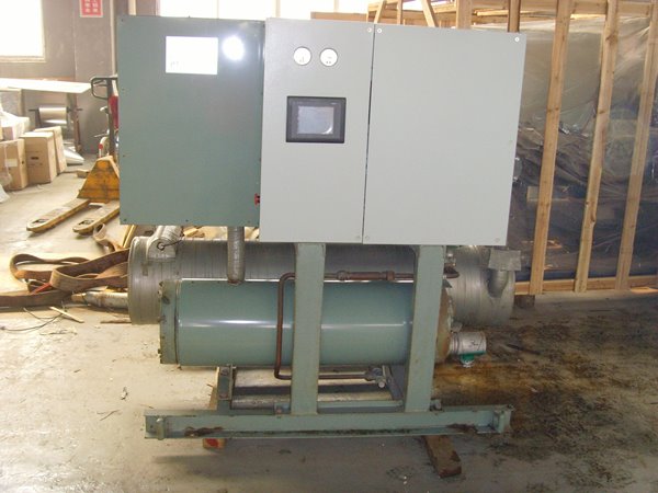 富蕴酒店中央空调不停机清洗方法介绍